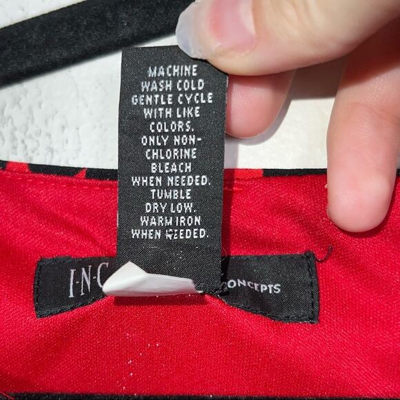 INC International Concepts red and black capped sleeve sheath dress size 14 B172 - Picture 4 of 5